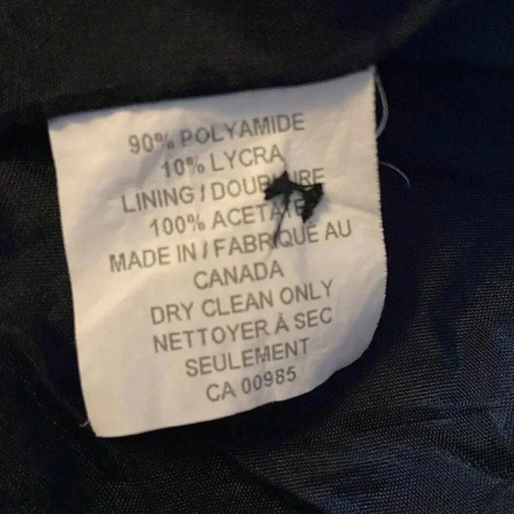 Holt Renfrew | Blazer - Picture 7 of 7